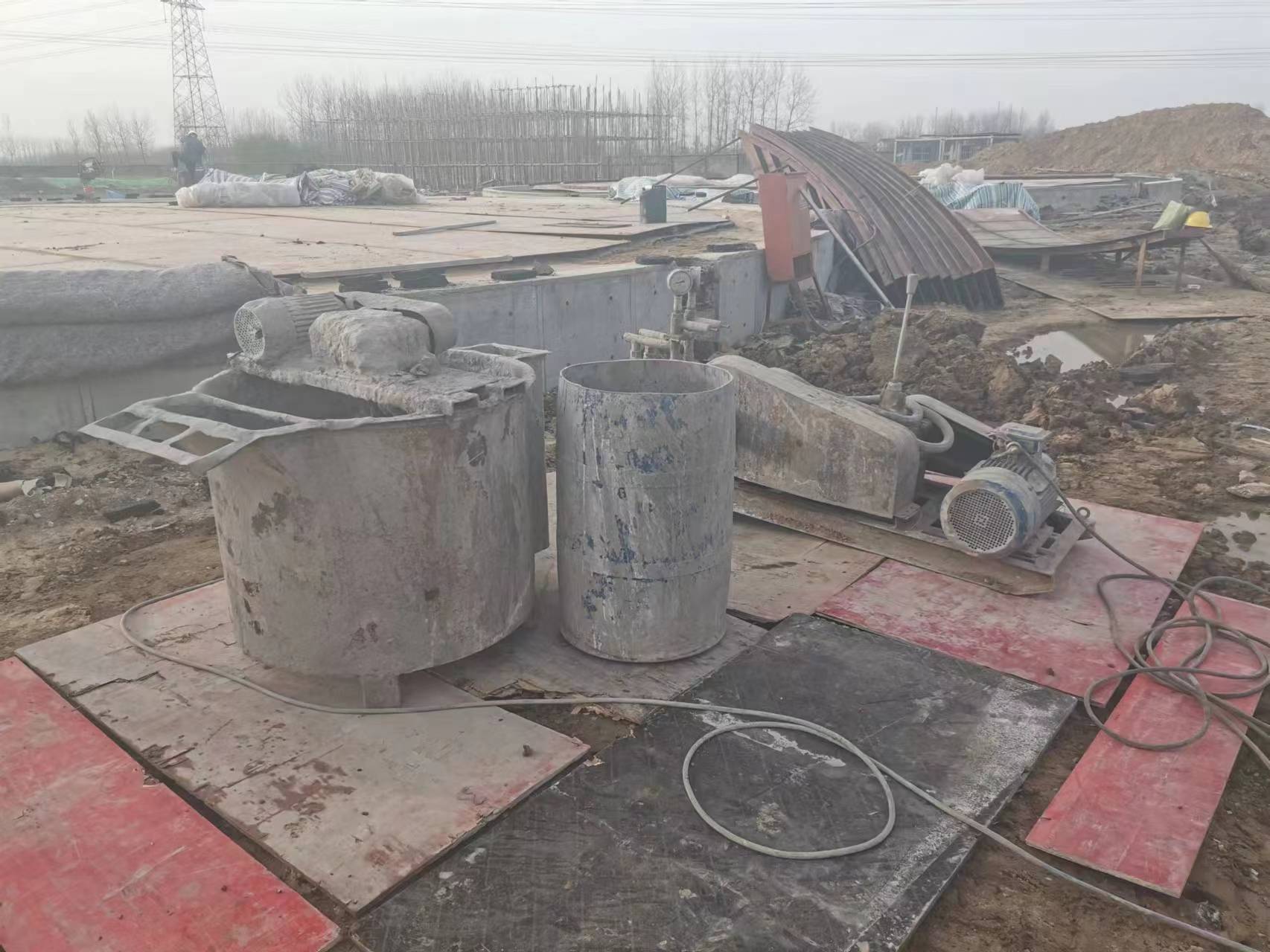 乌拉特中回填土注浆